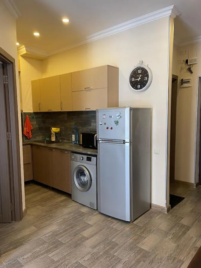 Apartments Kristo Μπατούμι